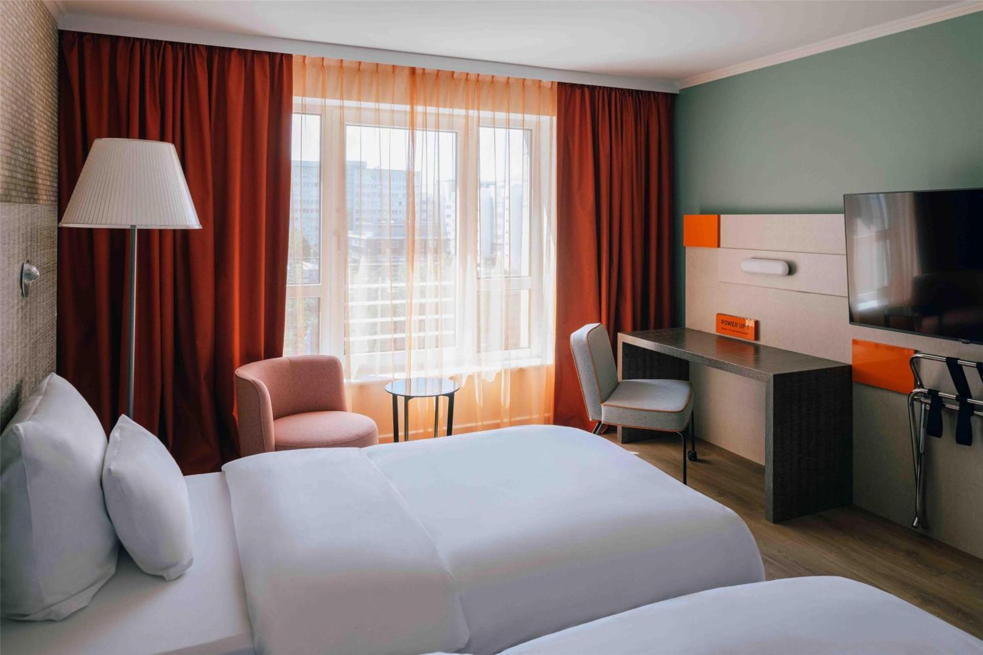 Отель Pentahotel 4*