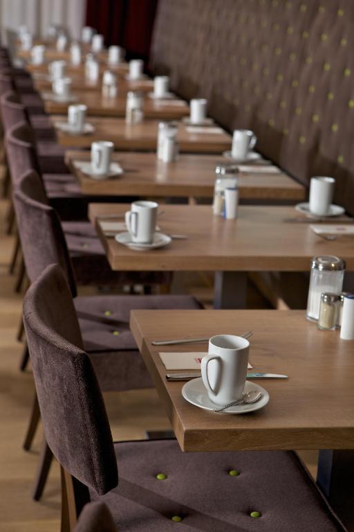 Pentahotel Отель
