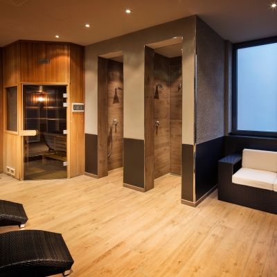 Pentahotel Hotel 4*